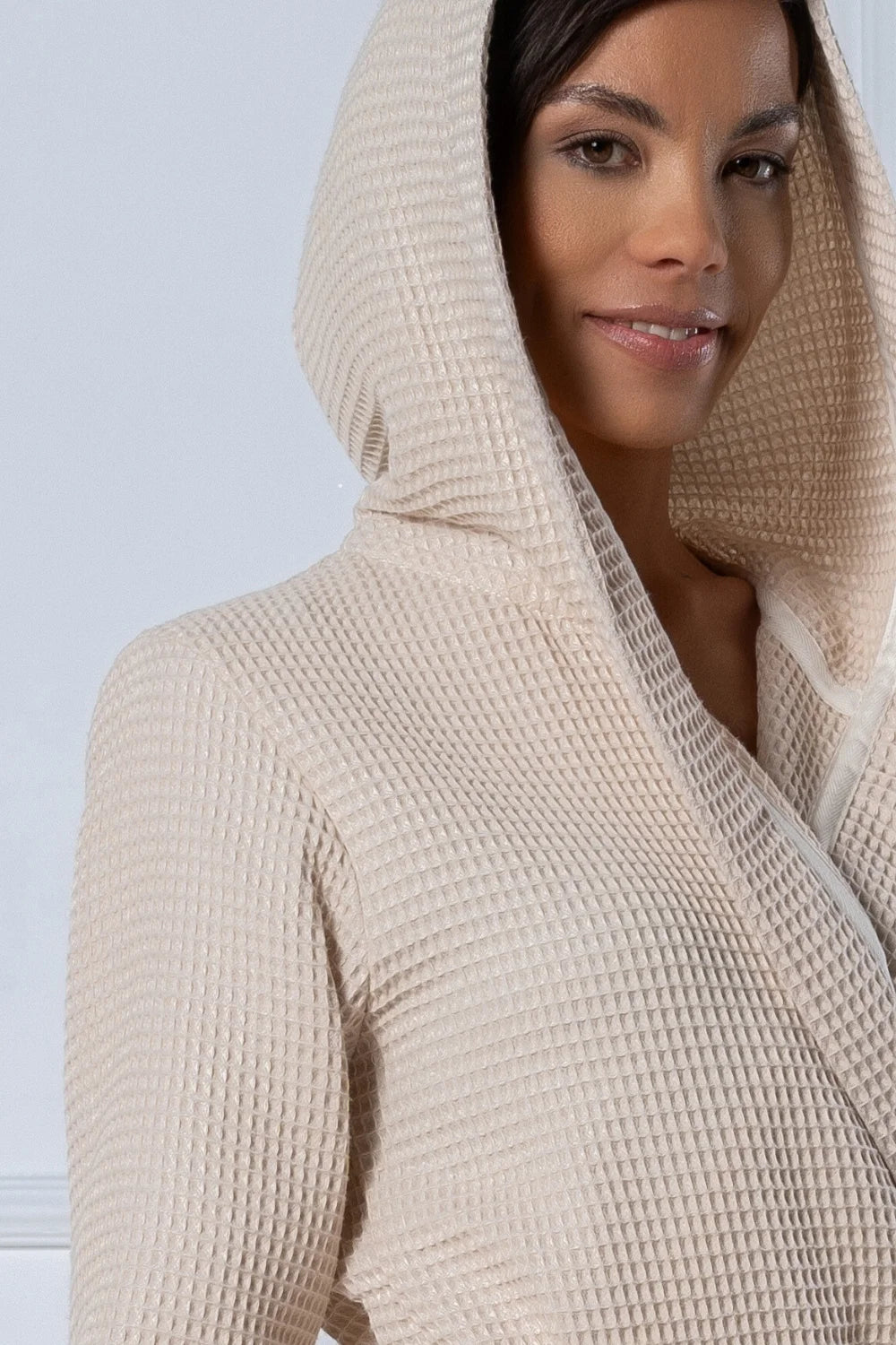 Belmanetti Waffle Bamboo Blend Hooded Robe in beige - Perfect for slow mornings
