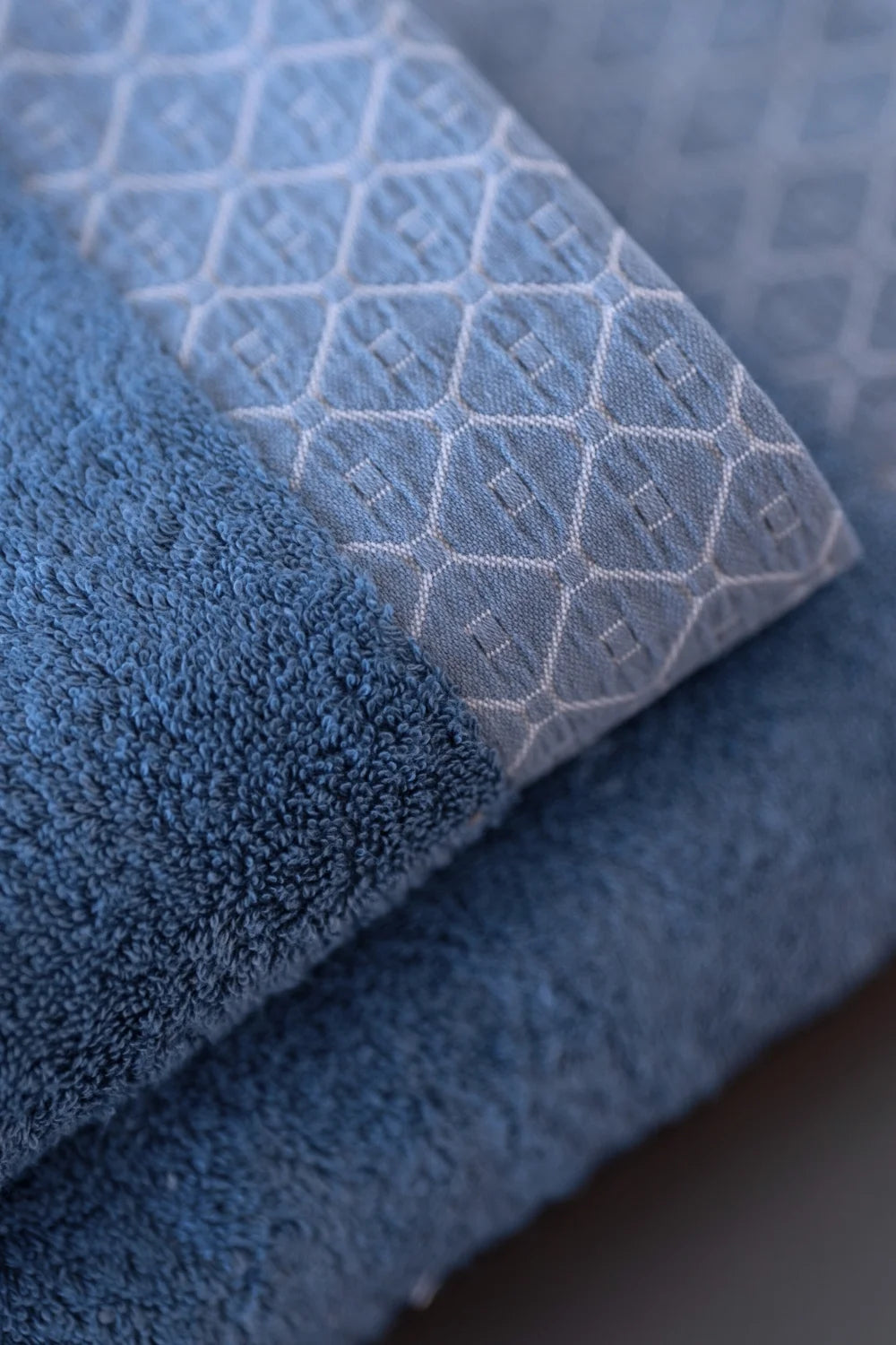 Belmanetti Bamboo Blended Towel With Deluxe Trim in Beige - Long-lasting luxury