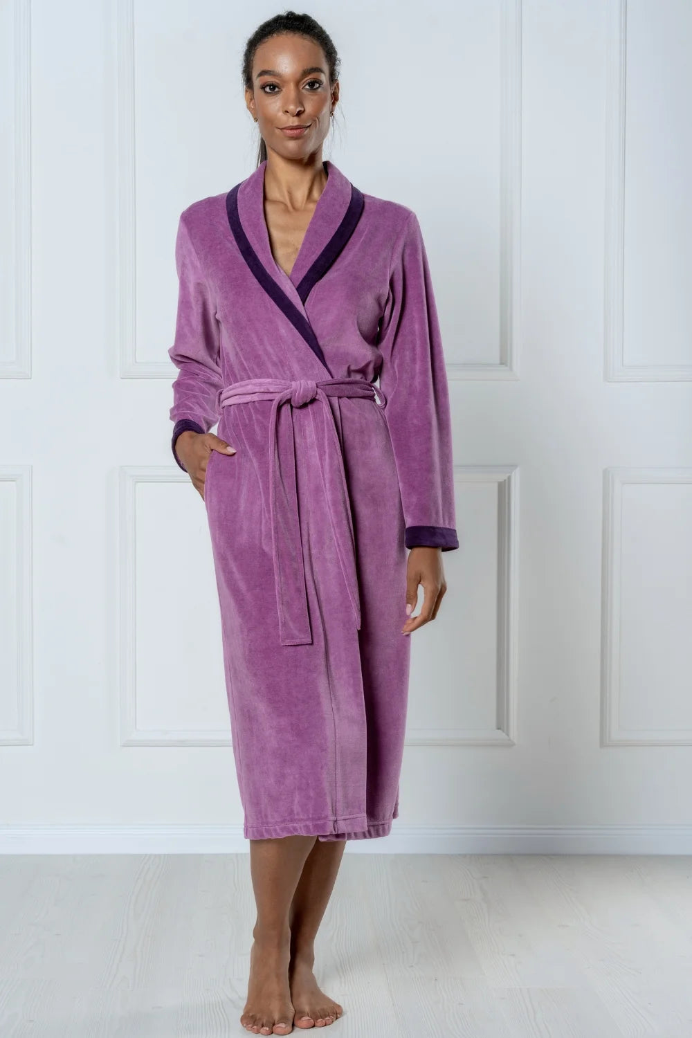 Belmanetti Luxury Shawl Collar Bamboo Robe With in Orchid - Sustainable fabric