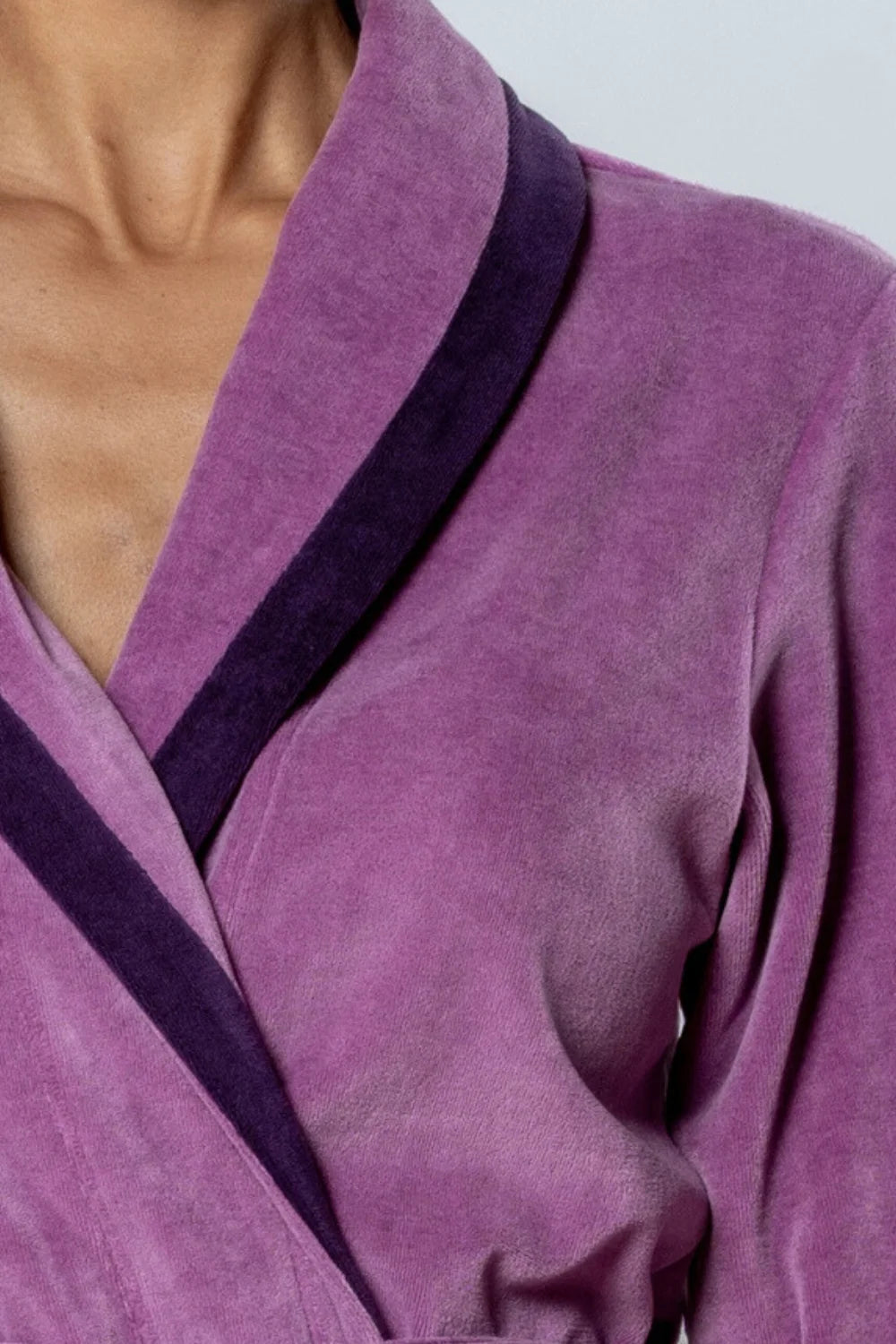 Belmanetti Luxury Shawl Collar Bamboo Robe With in Orchid - Made in Europe