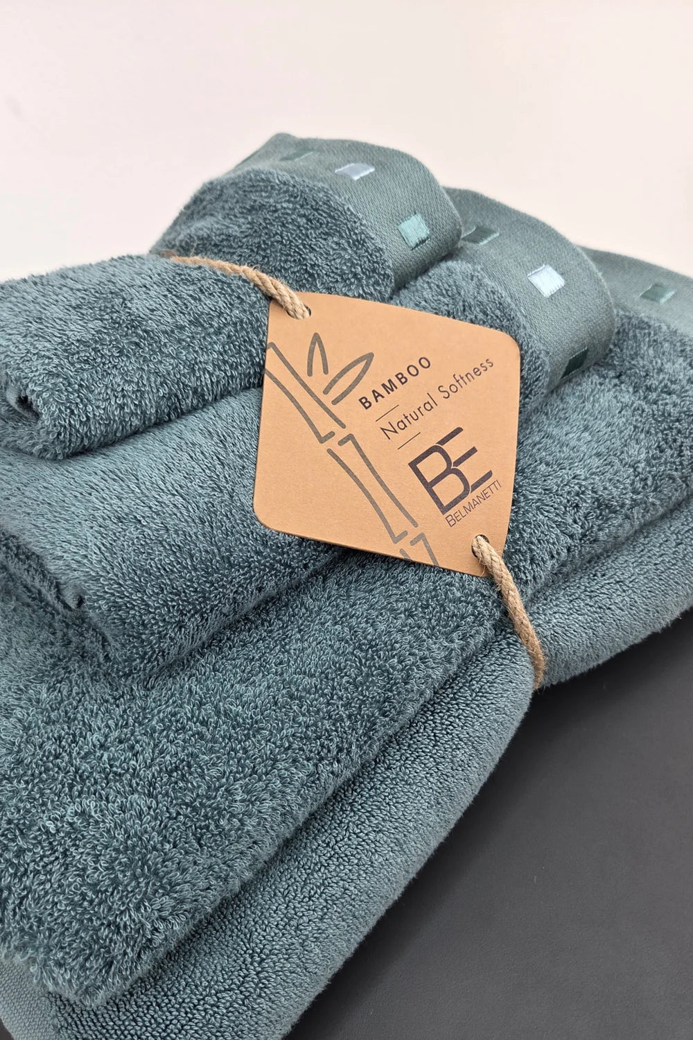 4-Piece Bamboo-Cotton Bathroom Set – Towel Set with Bath Mat
