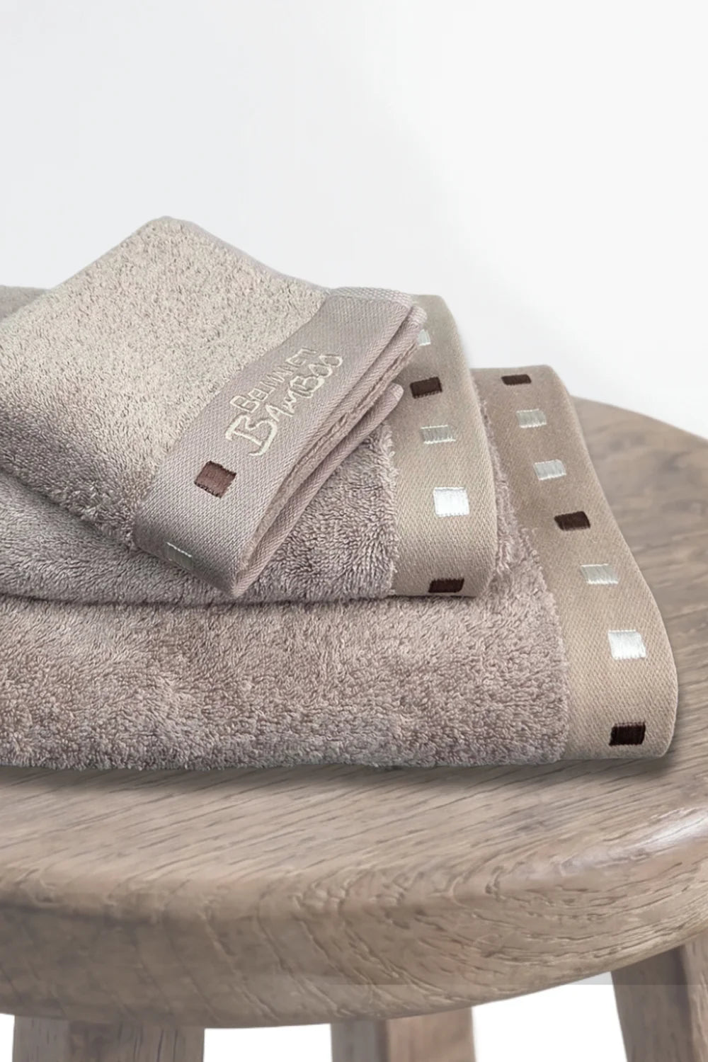 Bamboo-Cotton Towel – Velvety Soft & Quick-Drying