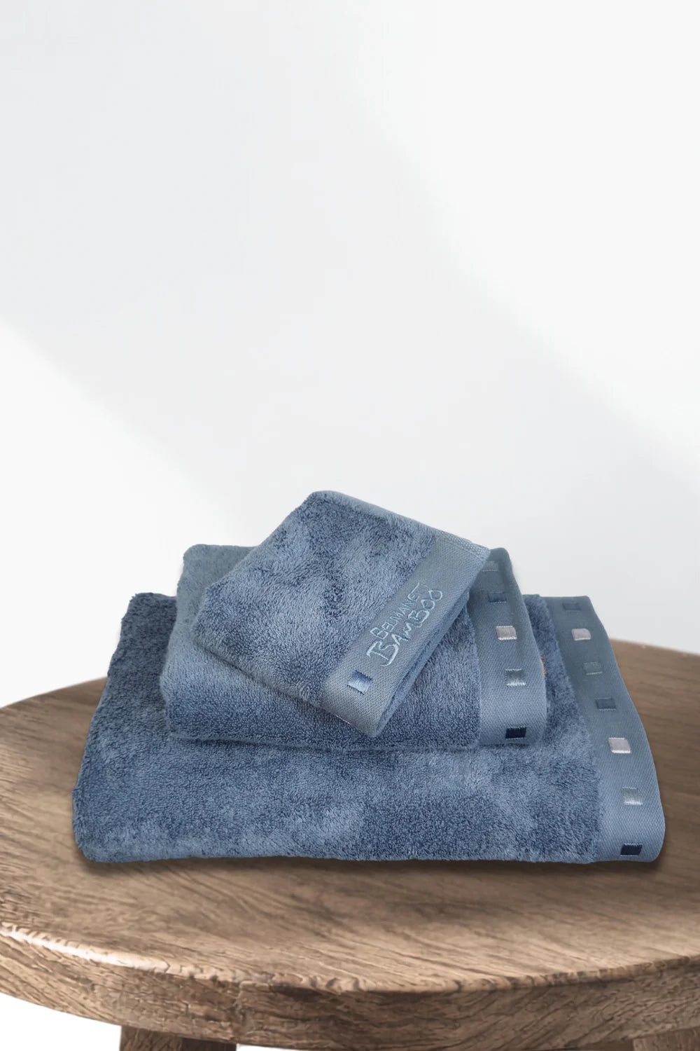 Bamboo-Cotton Towel – Velvety Soft, Made in Europe