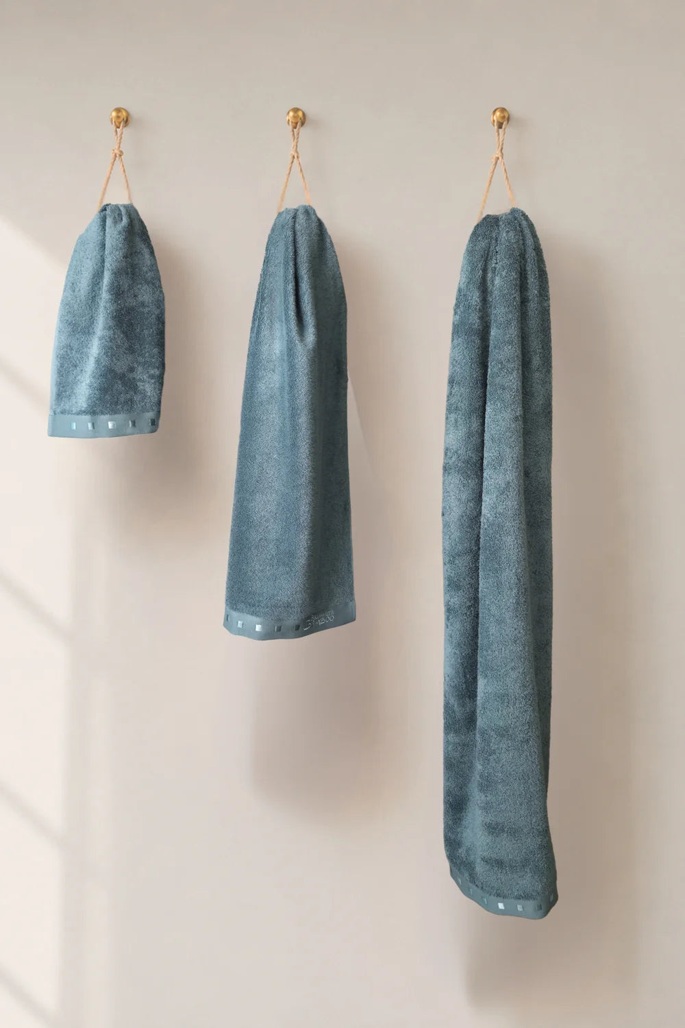 Bamboo-Cotton Towel – Velvety Soft, Made in Europe