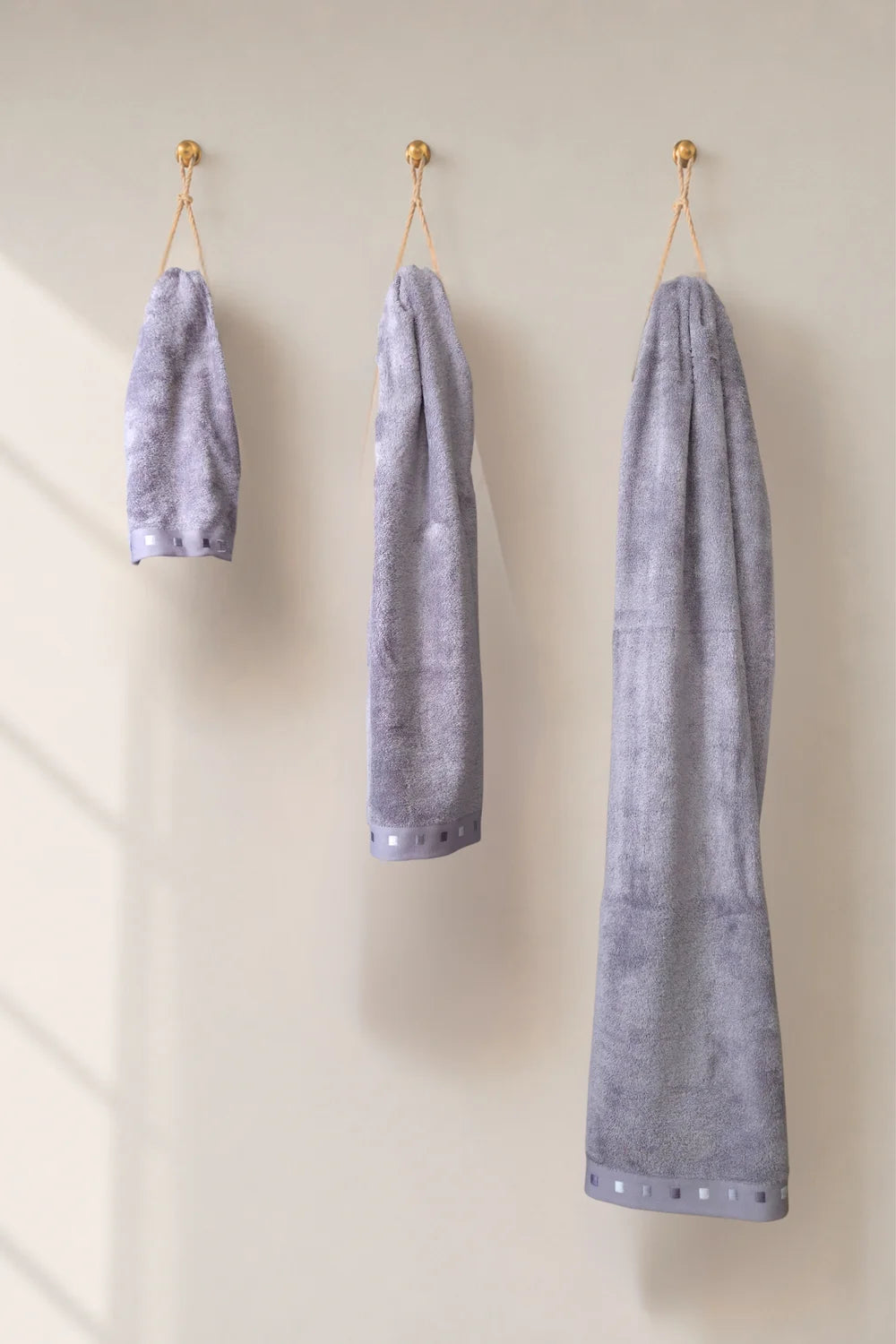 Bamboo-Cotton Towel – Velvety Soft, Made in Europe