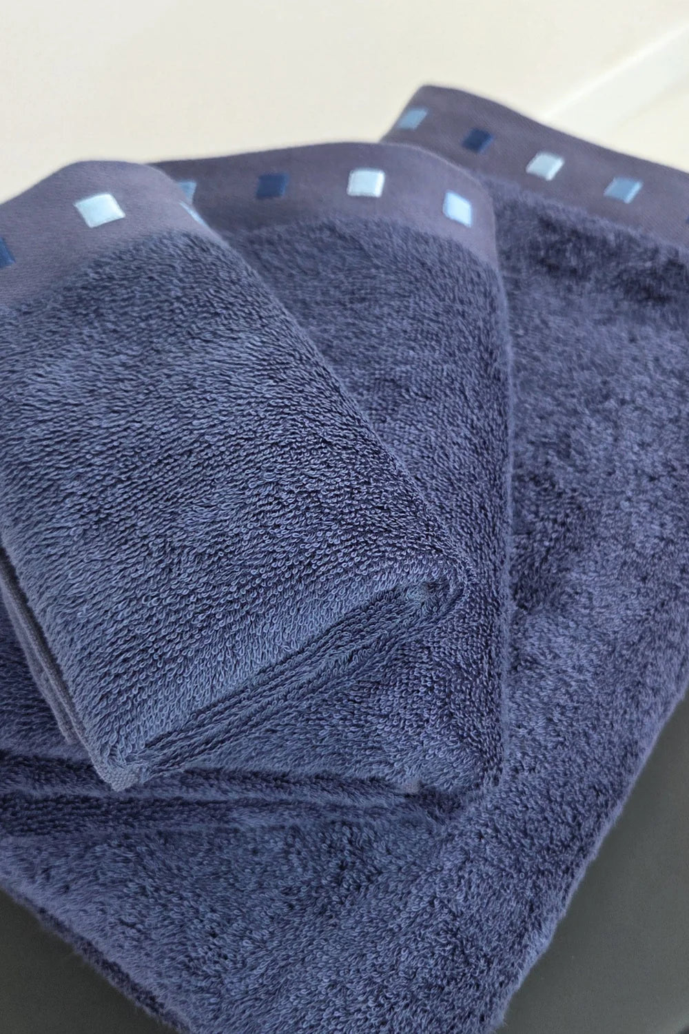 Bamboo-Cotton Towel – Velvety Soft, Made in Europe