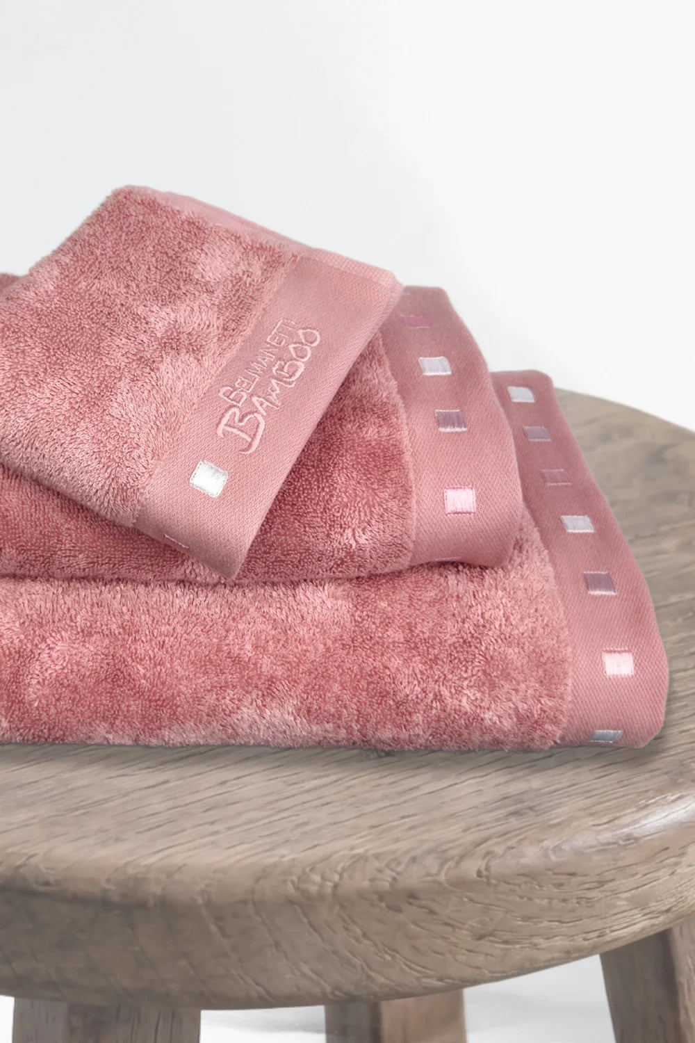 Bamboo-Cotton Towel – Velvety Soft & Quick-Drying