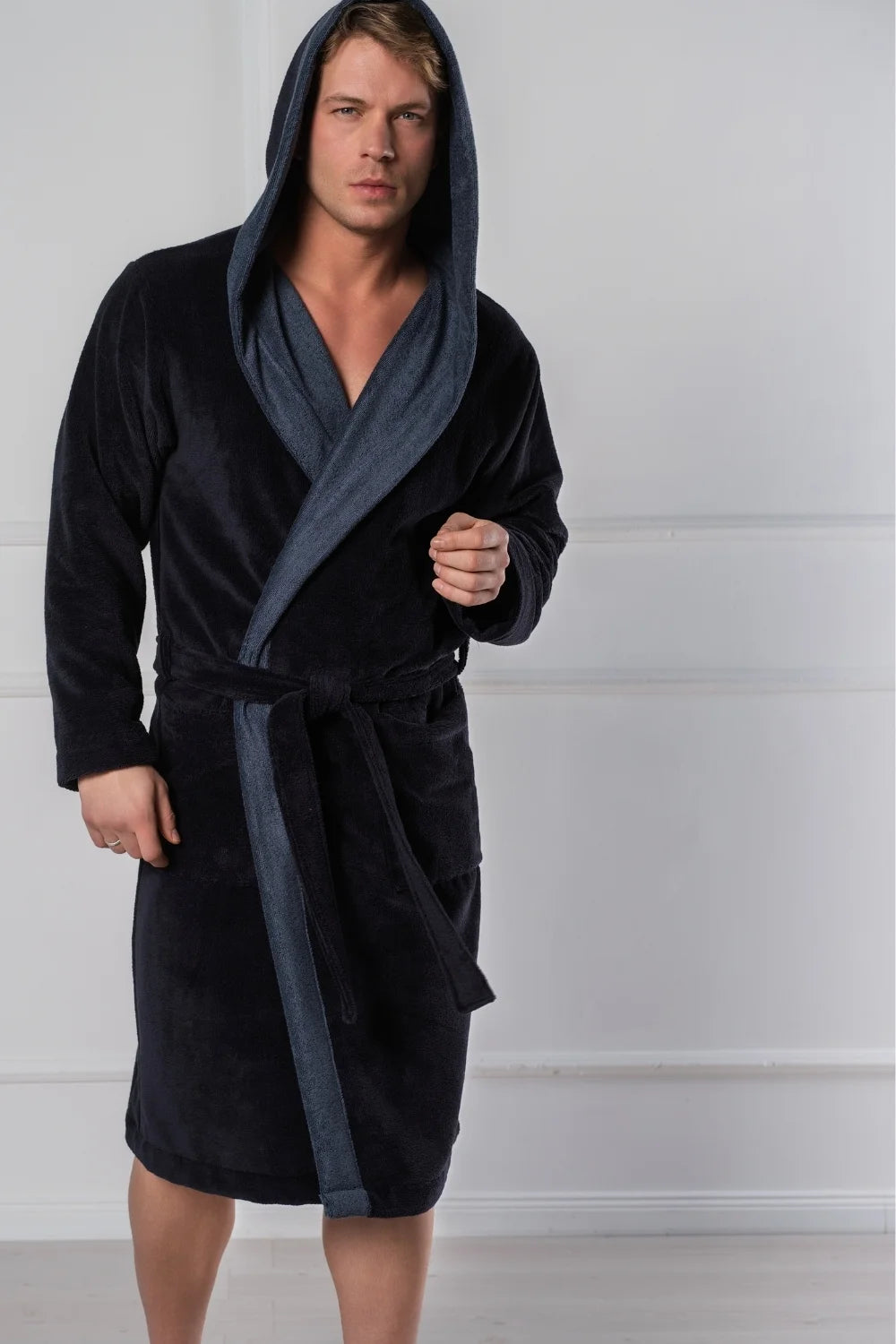 Hooded Men Bamboo Blend Robe