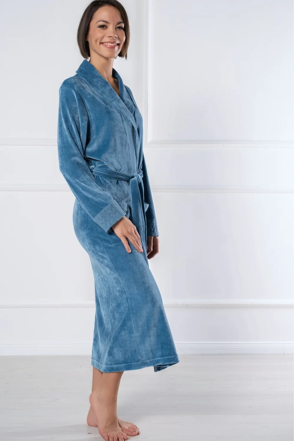 Women’s Bamboo Velour Shawl Collar Bathrobe with Braided Knit Trim