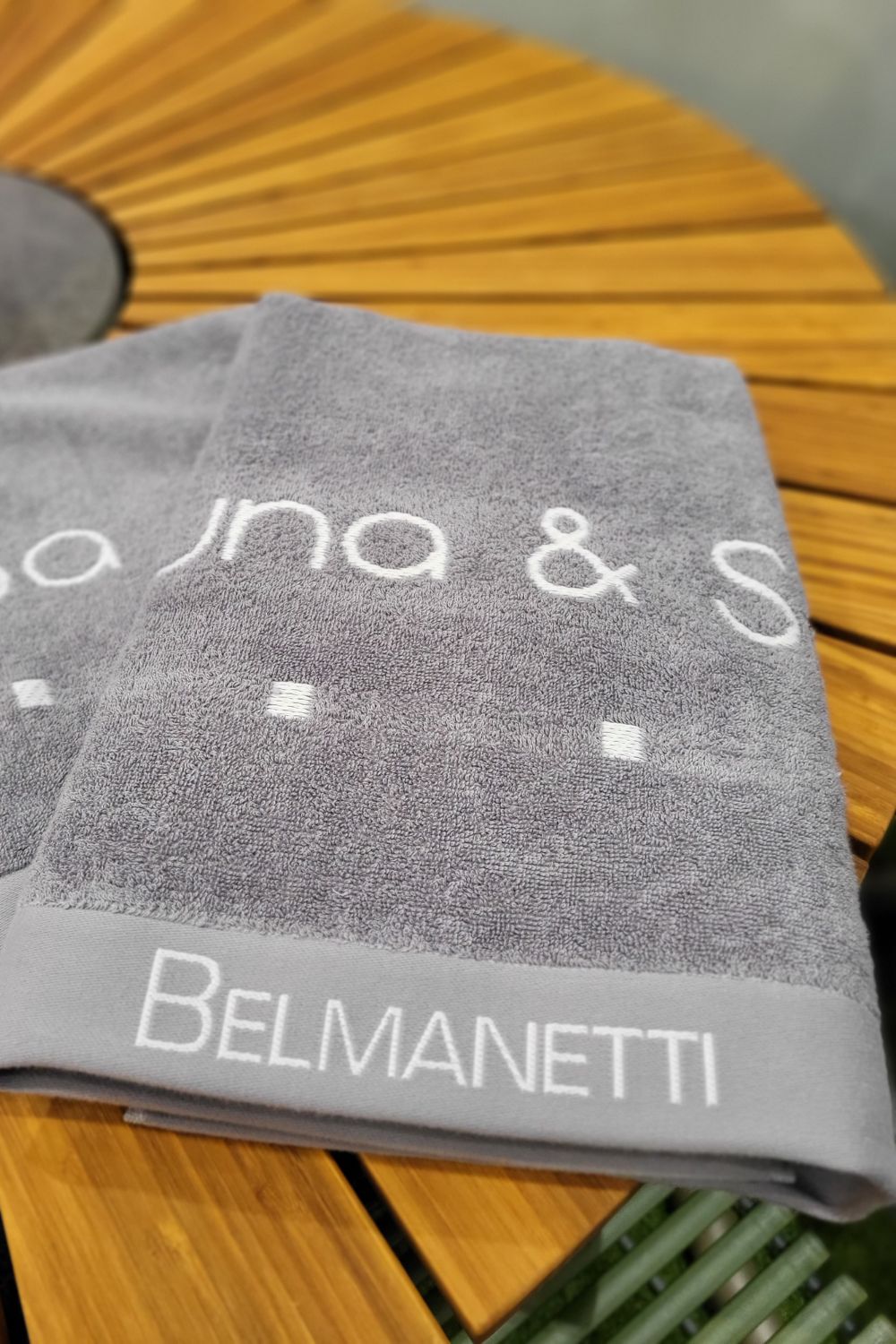 Belmanetti 2160 Sauna Towel 80X160 in 661 Green - Everyday spa comfort