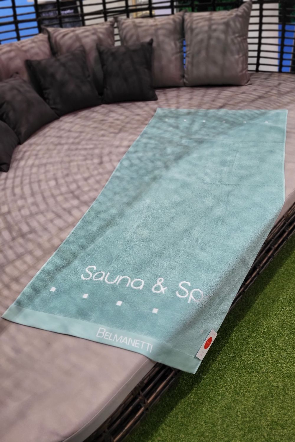 Belmanetti 2160 Sauna Towel 80X160 - Fast EU shipping