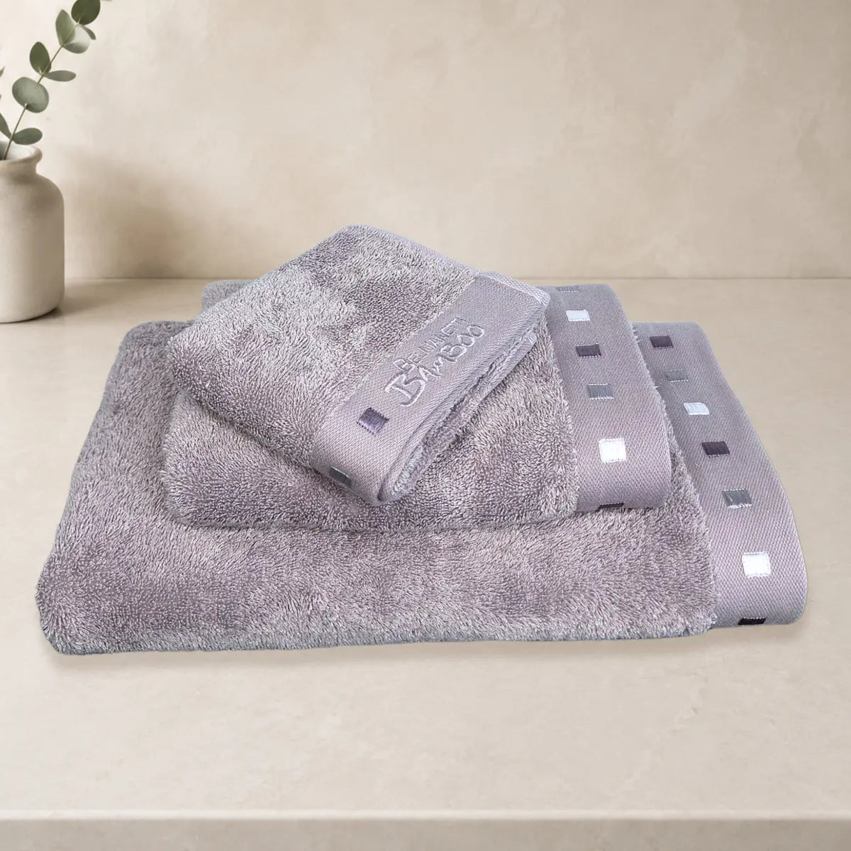 Bamboo-Cotton Towel – Velvety Soft & Quick-Drying