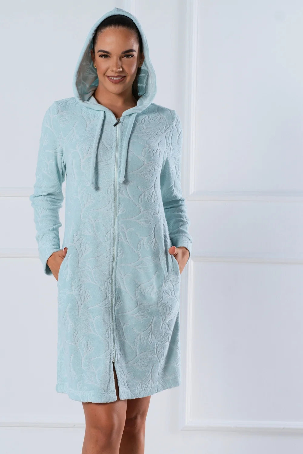 Belmanetti Hooded Jacquard Knit Zip Bathrobe Lightweight in Pastel Green - European craftsmanship