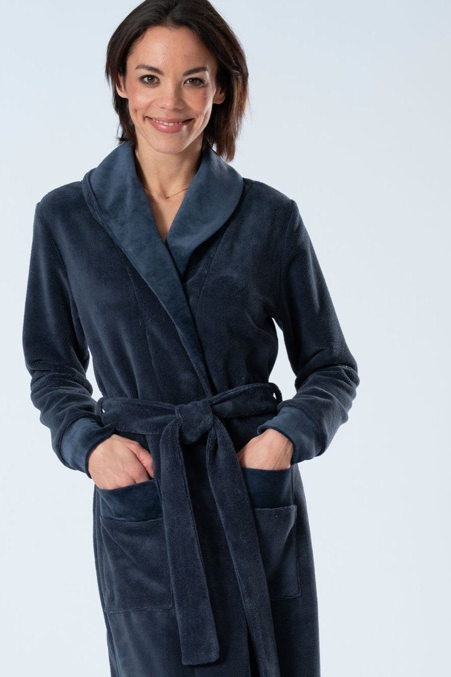 Belmanetti Bamboo Blended Double Fabric Shawl Collar in Night Blue - Sustainable fabric
