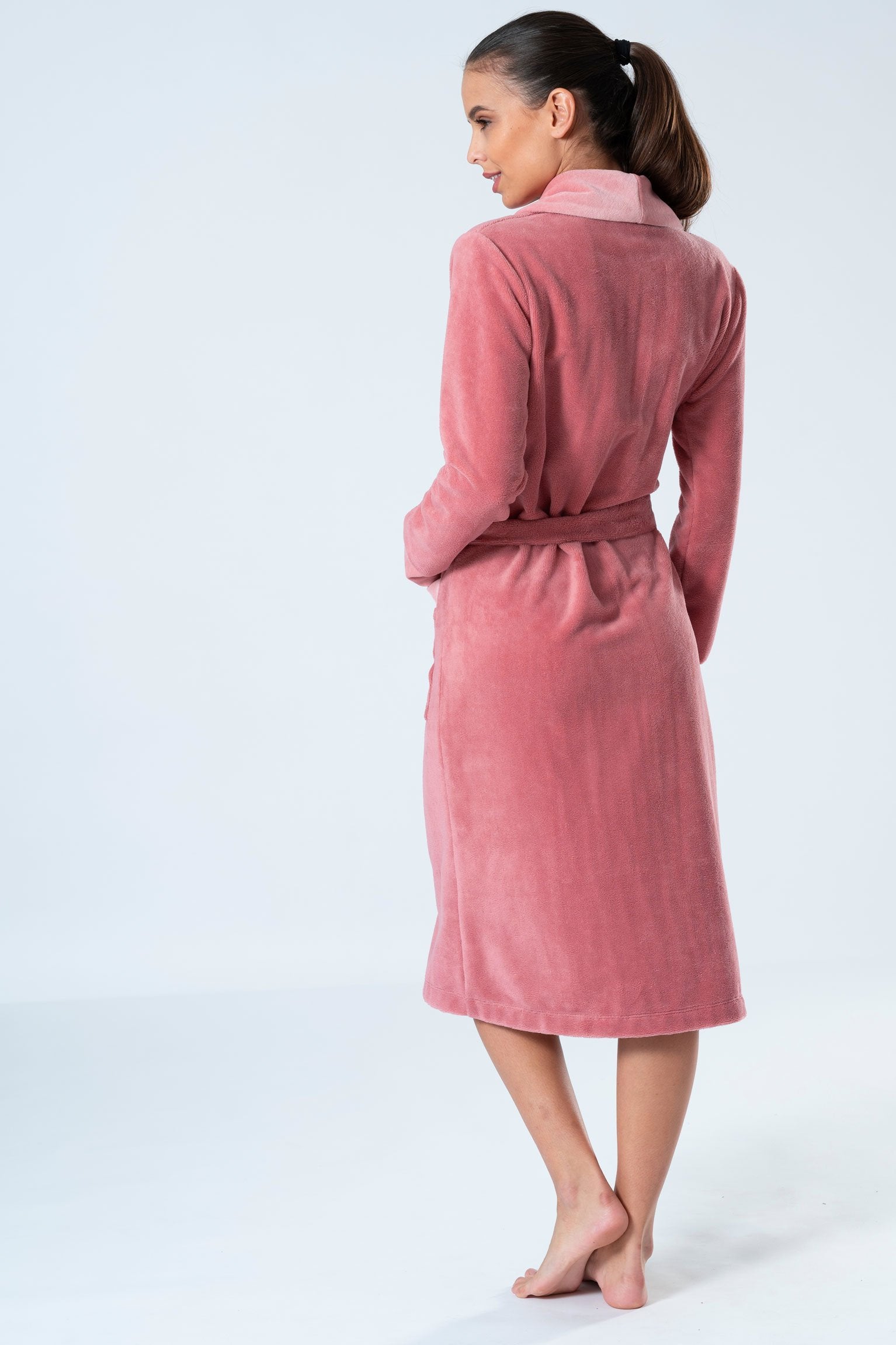 Belmanetti Bamboo Blended Double Fabric Shawl Collar in Rose - Free returns