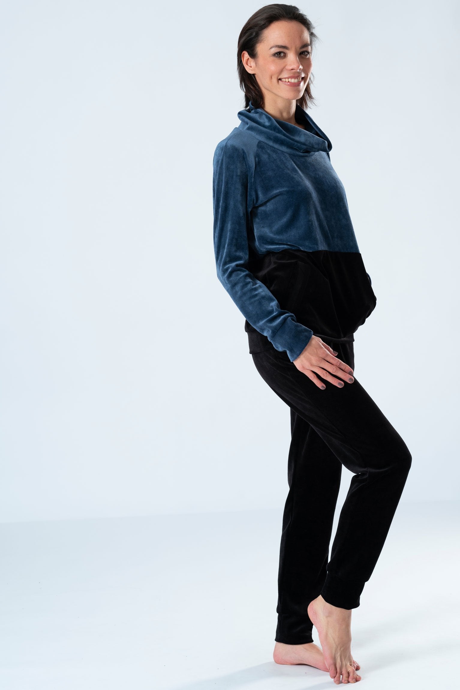 Belmanetti Modal Light Velour Sweatsuit In Colour in Indigo - Premium quality fabrics