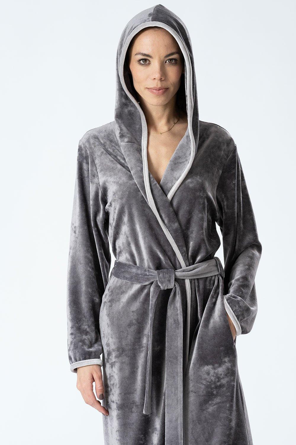 Belmanetti Cozy Elegance Bamboo Velour Hooded Robe in Shark - Eco-friendly materials