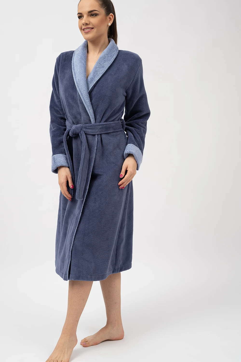 Belmanetti Bamboo Blend Luxe Contrast Shawl Collar in Grape - Everyday spa comfort