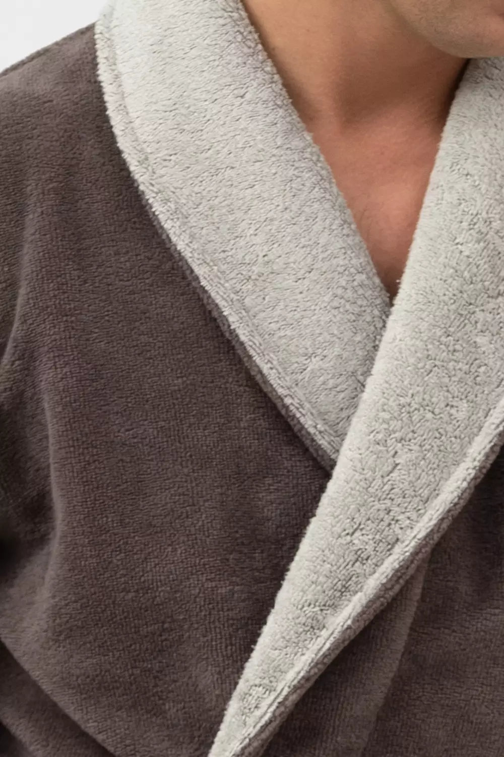 Belmanetti Men S Shawl Collar Bamboo Blend in Dark Blue - Premium quality fabrics