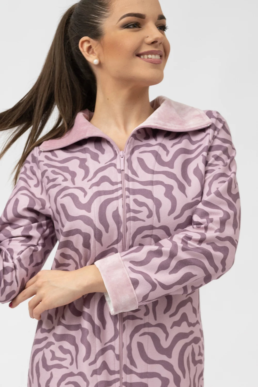 Belmanetti Printed Bamboo Blend Zip Up Robe in Mauve - Eco-friendly materials