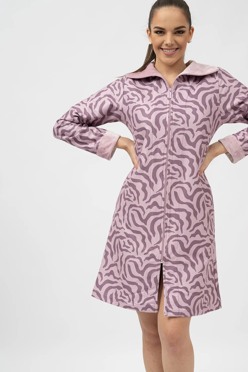 Belmanetti Printed Bamboo Blend Zip Up Robe in Mauve - Made in Europe