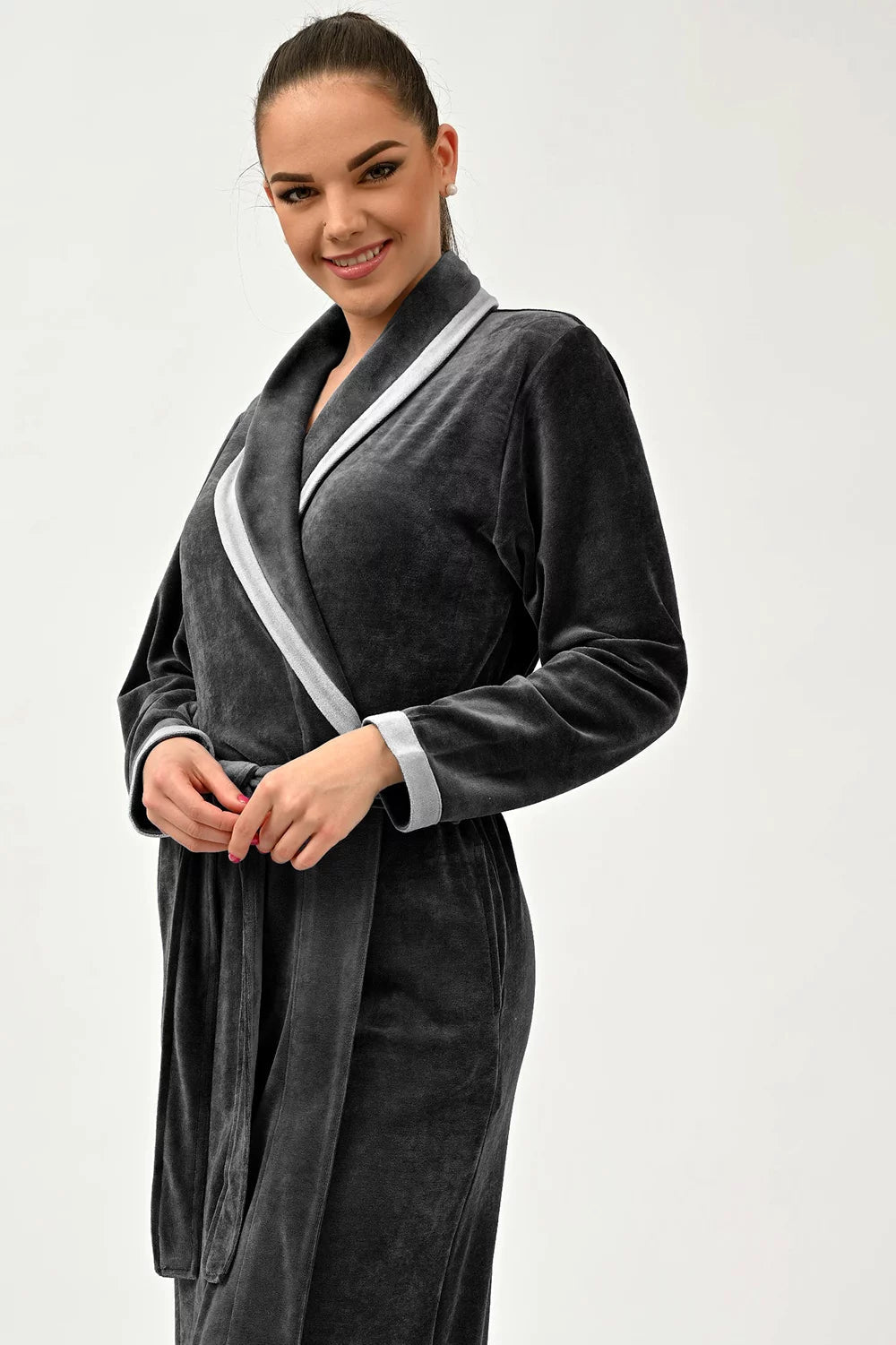 Belmanetti Luxury Shawl Collar Bamboo Robe With in Orchid - Long-lasting luxury