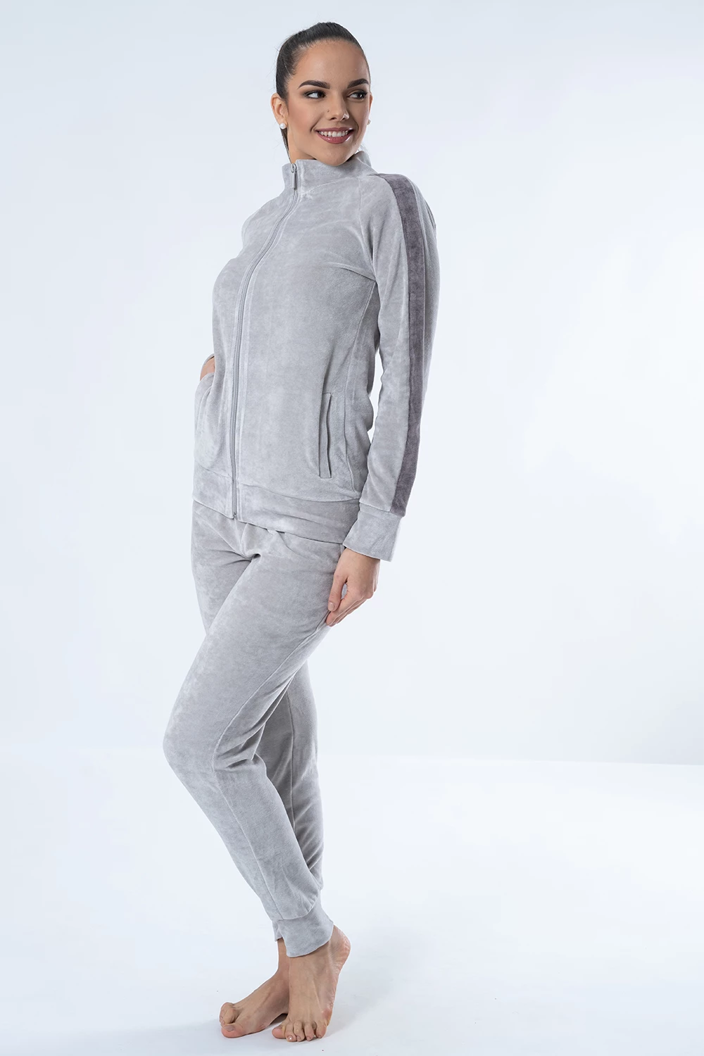 Belmanetti Bamboo Blend Nicky Velour Sweatsuit in Mid Grey - Year-round coziness