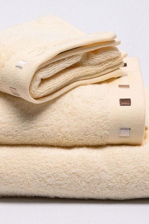 Belmanetti Bamboo Cotton Towel Extra Absorbent And in Cream - European craftsmanship