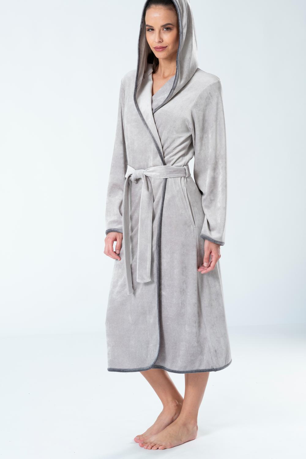 Belmanetti Cozy Elegance Bamboo Velour Hooded Robe in Shark - European craftsmanship