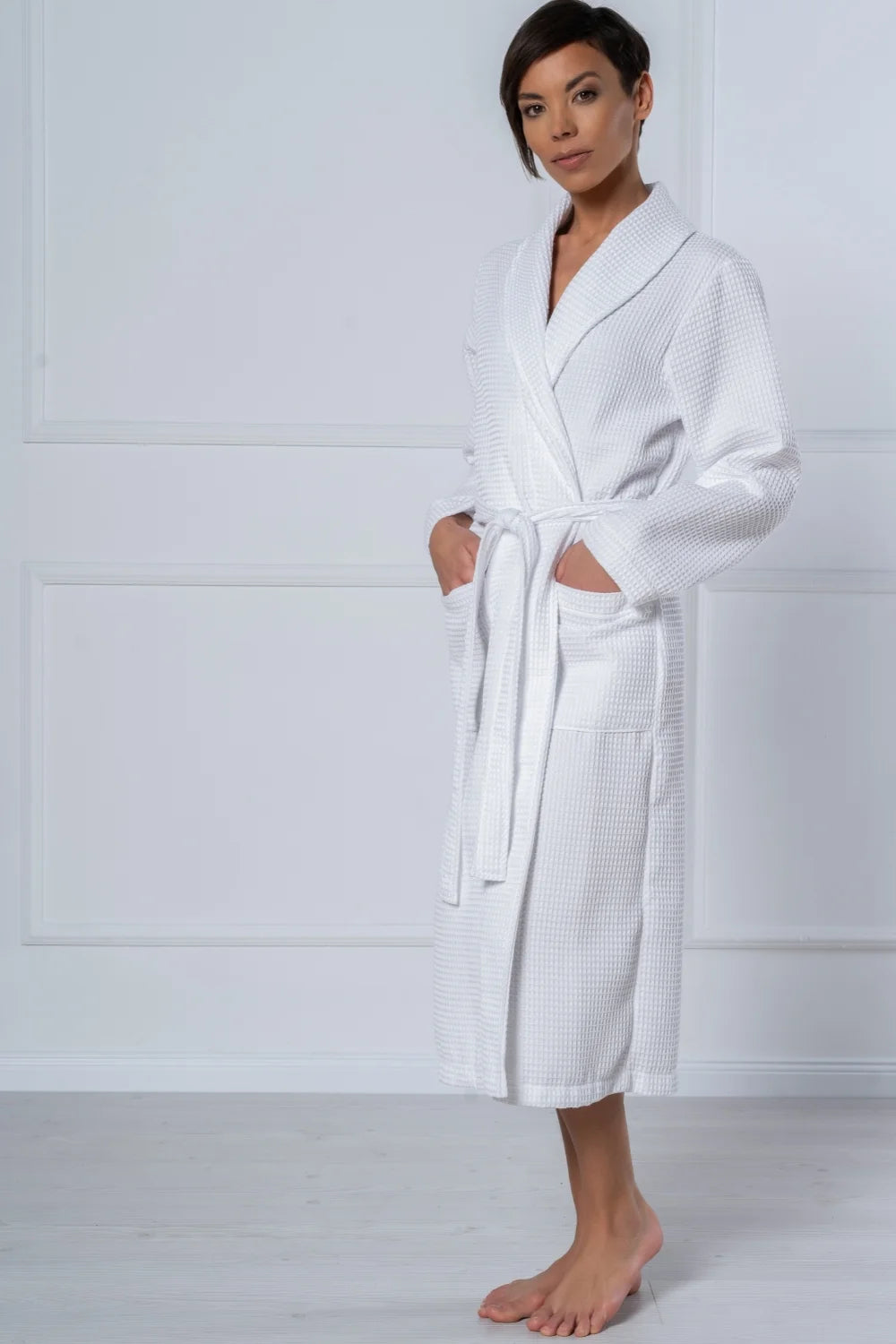 Belmanetti Bamboo Women Waffle Shawl Collar Bathrobe in white - European craftsmanship