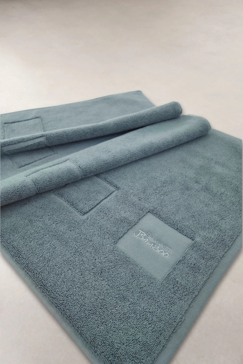 Bamboo-Cotton Bath Mat – Soft, Absorbent & Made to Match