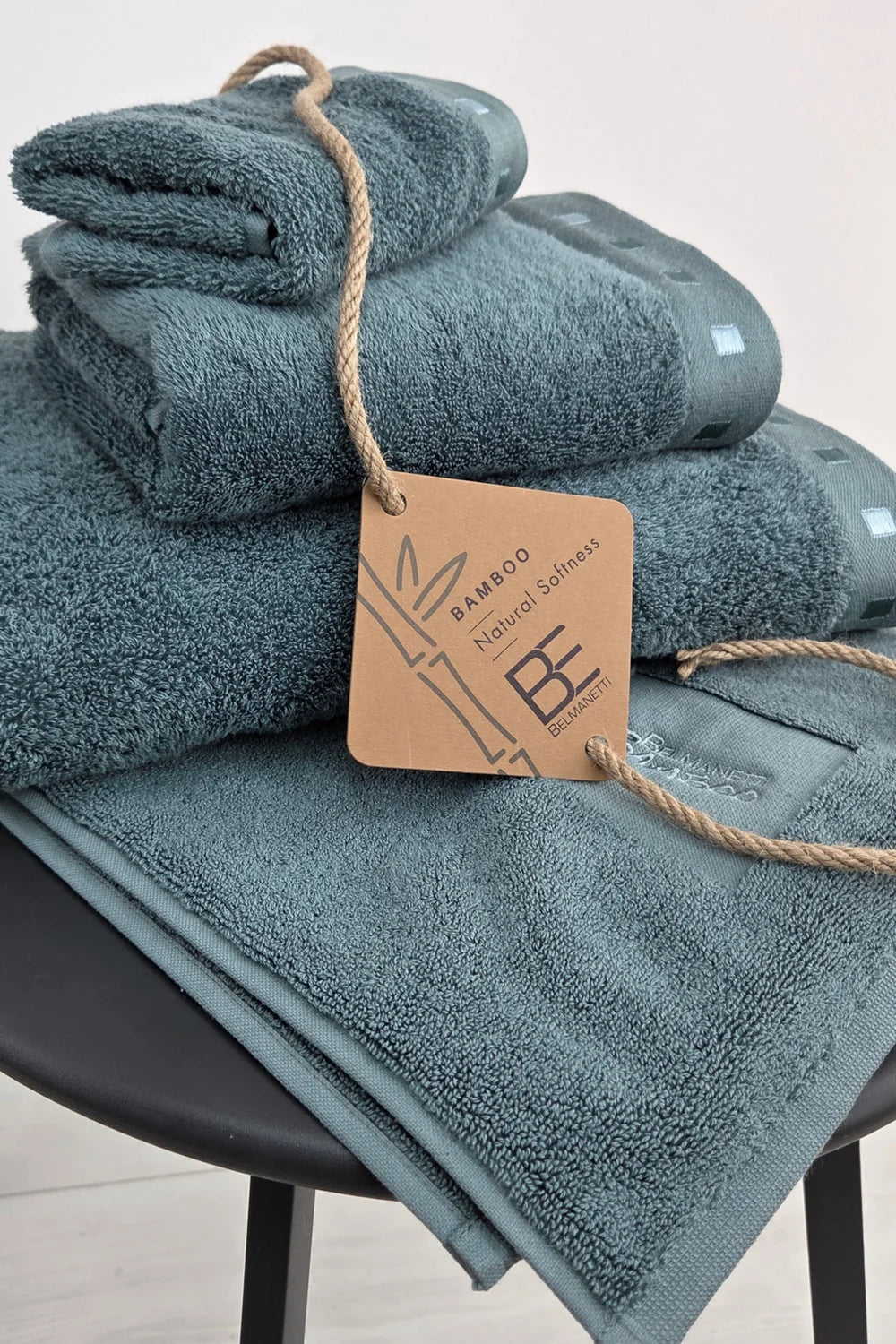 4-Piece Bamboo-Cotton Bathroom Set – Towel Set with Bath Mat