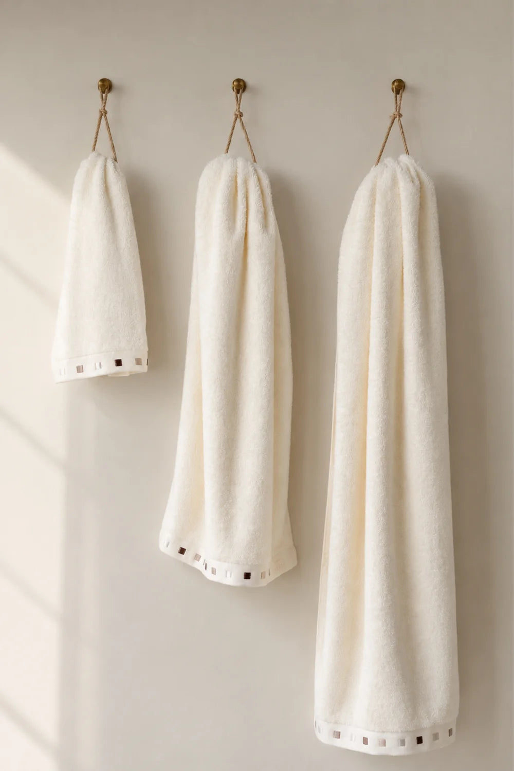 Bamboo-Cotton Towel – Velvety Soft, Made in Europe