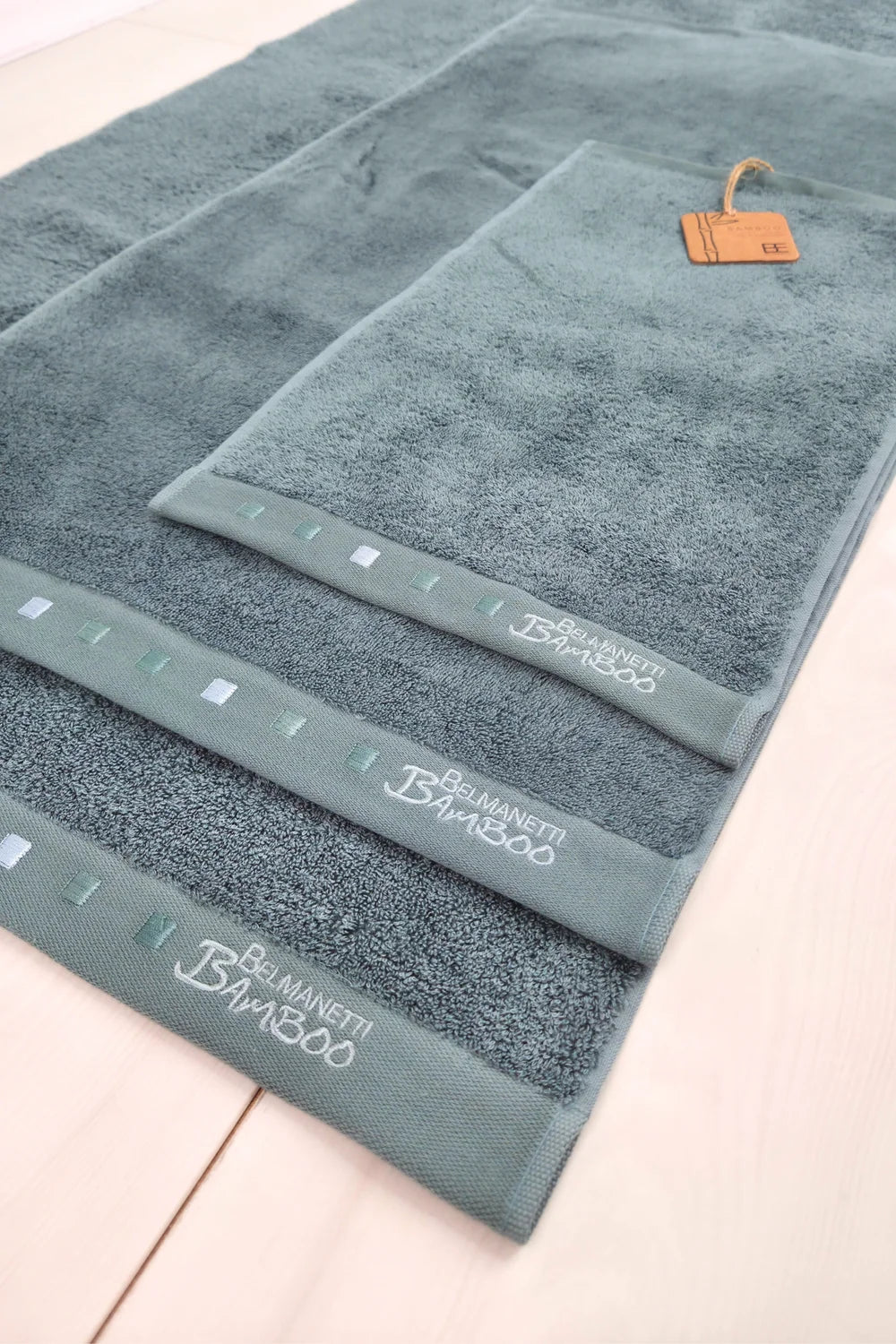 Bamboo-Cotton Towel – Velvety Soft, Made in Europe
