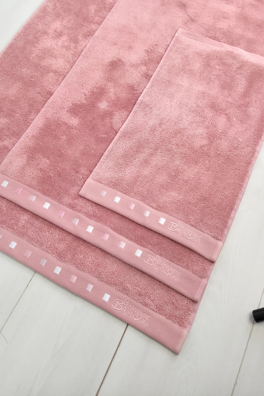Bamboo-Cotton Towel – Velvety Soft, Made in Europe
