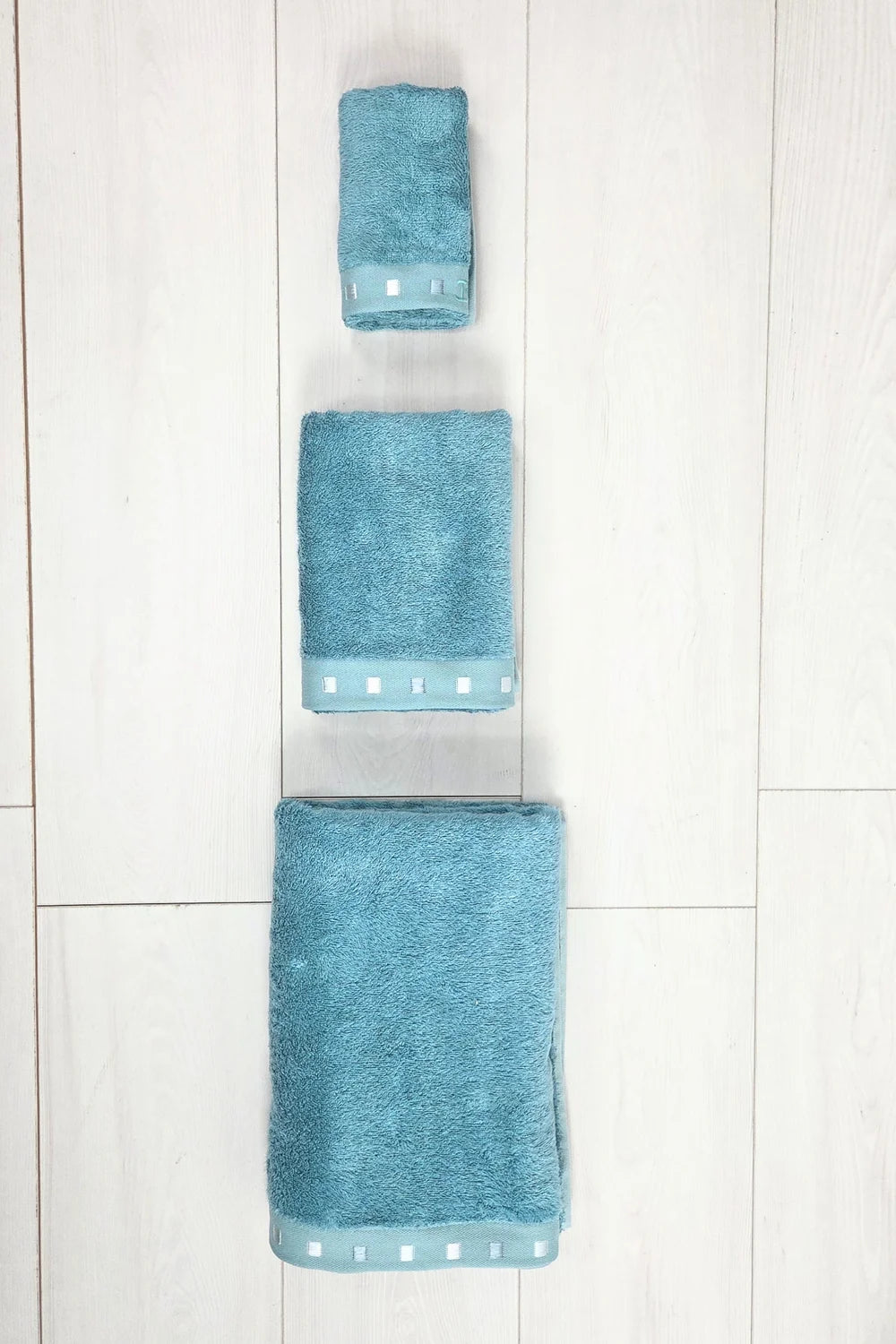 Bamboo-Cotton Towel – Velvety Soft, Made in Europe