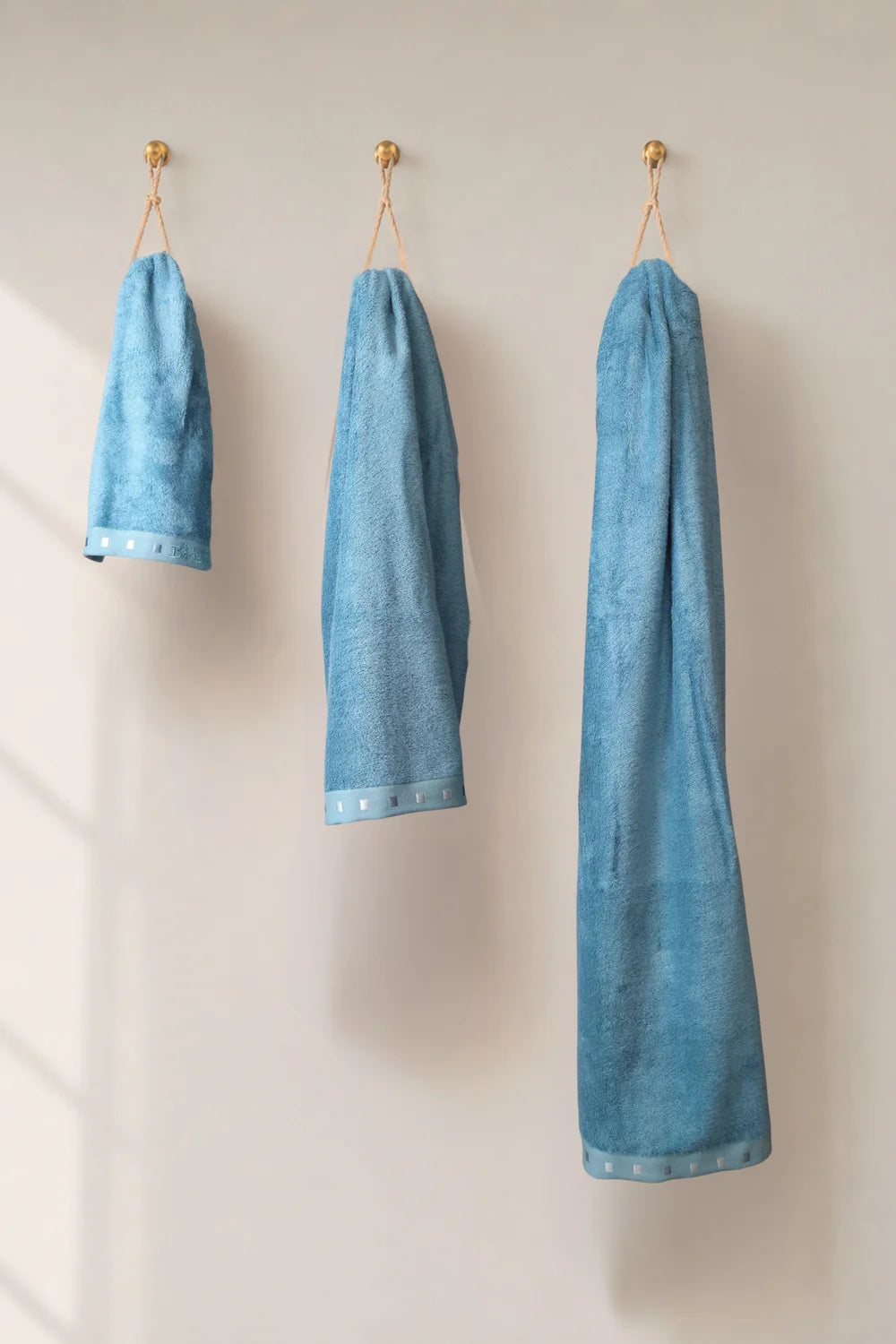 Bamboo-Cotton Towel – Velvety Soft, Made in Europe