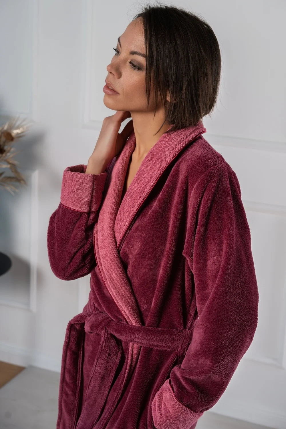 Women’s Dual-Tone Shawl Collar Bathrobe in Bamboo Velour Terry