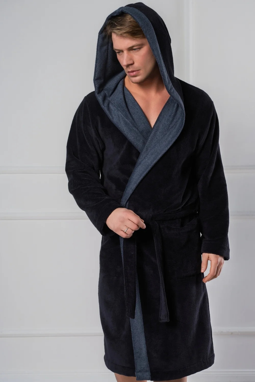 Hooded Men Bamboo Blend Robe
