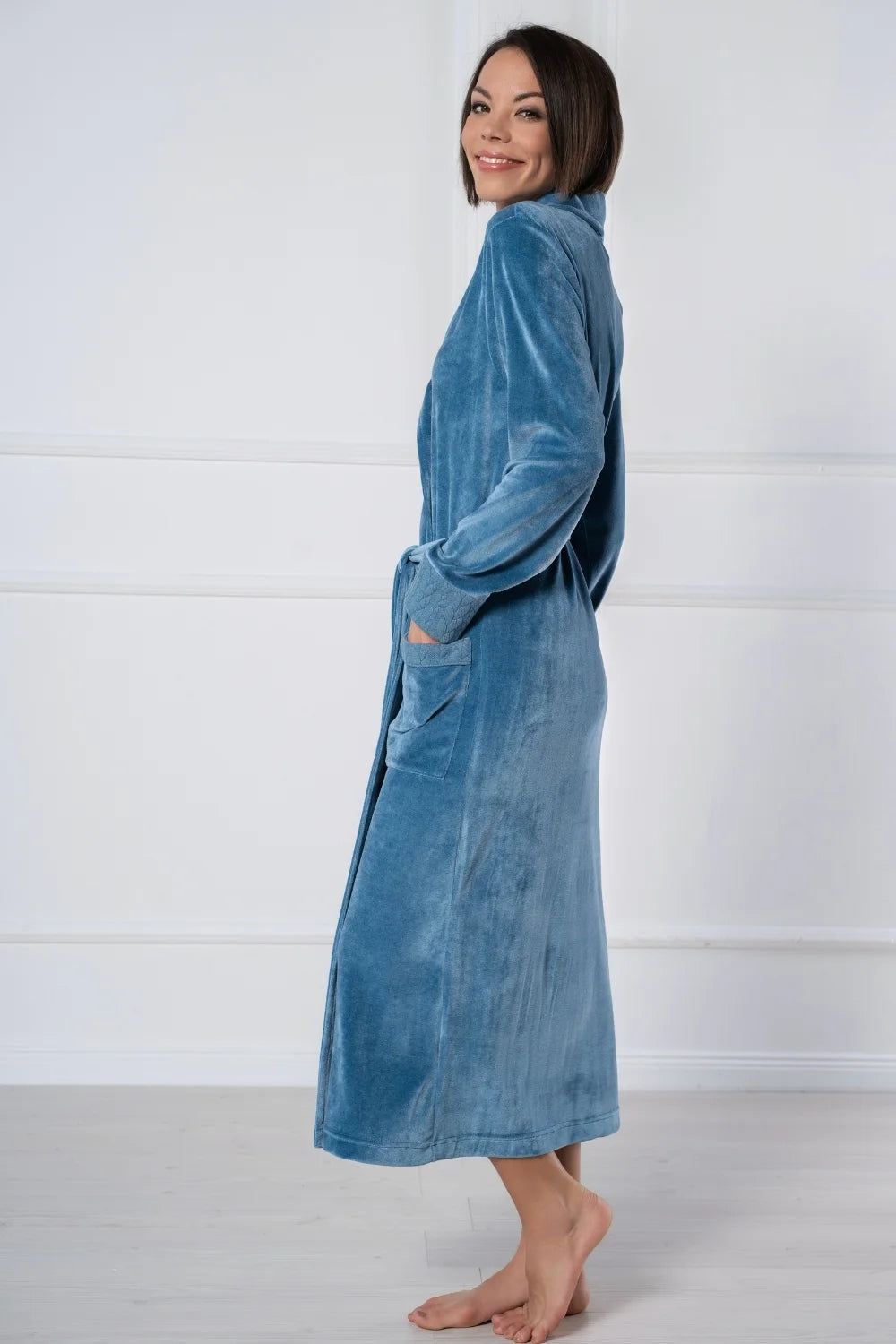 Women’s Bamboo Velour Shawl Collar Bathrobe with Braided Knit Trim