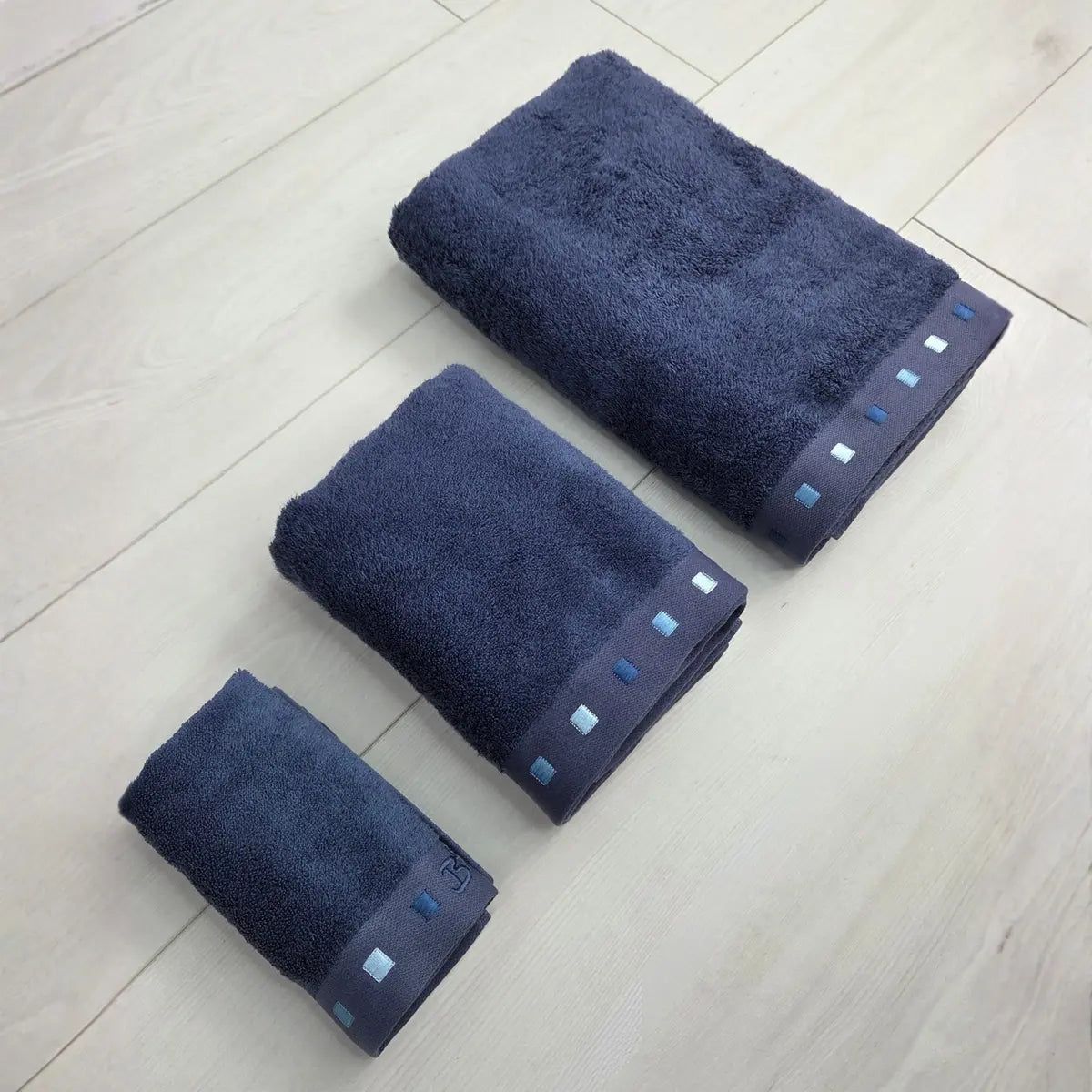Bamboo-Cotton Towel – Velvety Soft & Quick-Drying