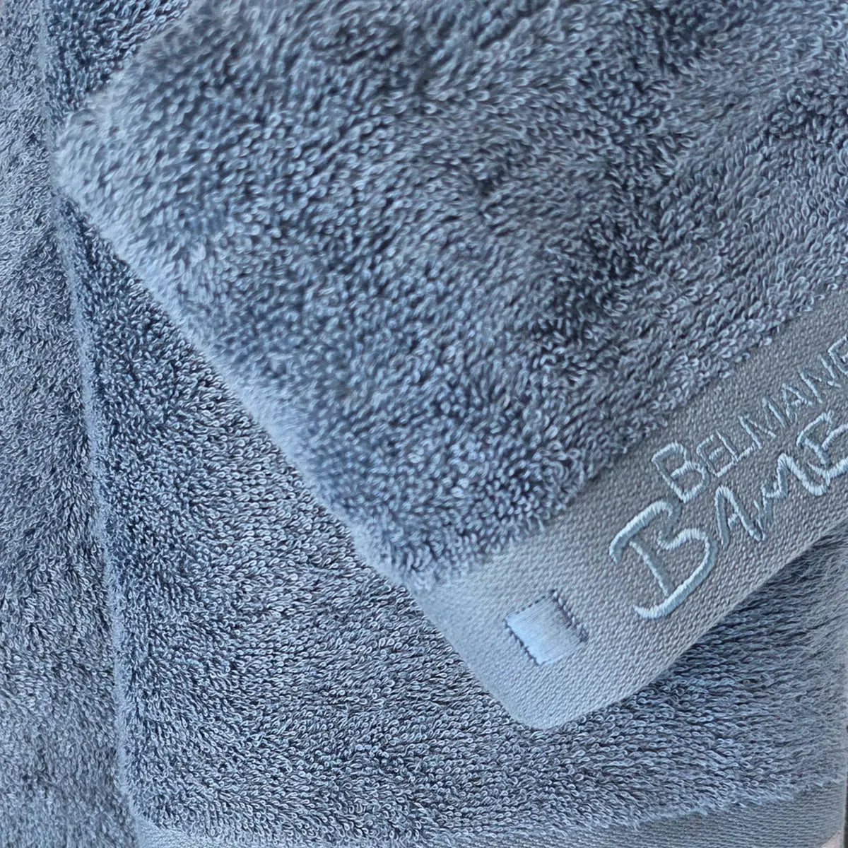 Bamboo-Cotton Towel – Velvety Soft & Quick-Drying