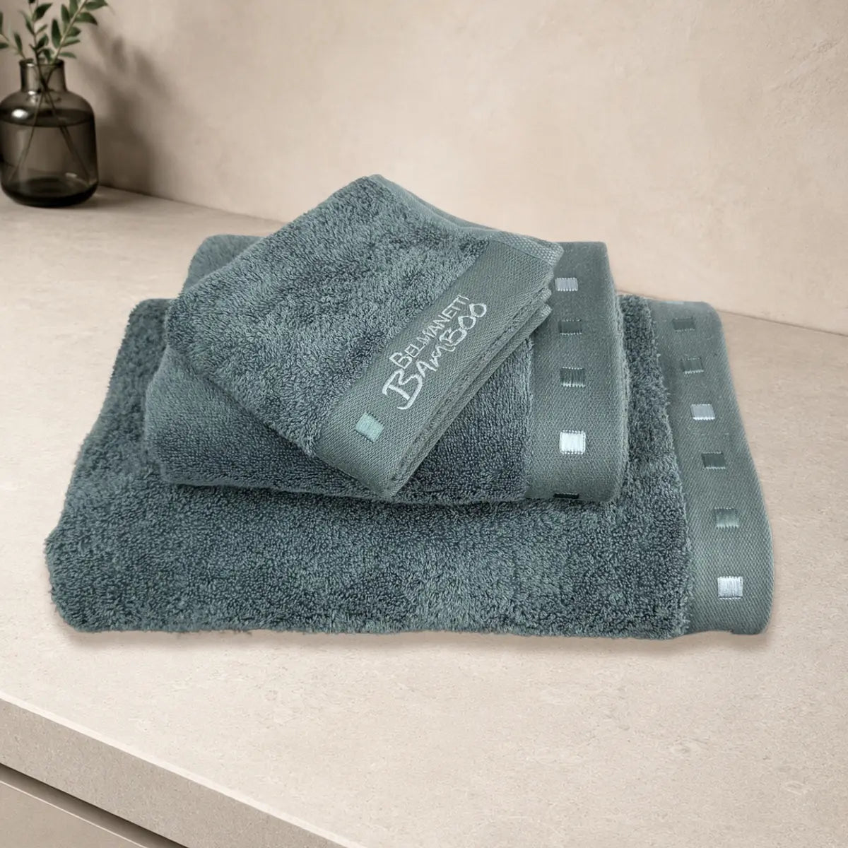 Bamboo-Cotton Towel – Velvety Soft & Quick-Drying