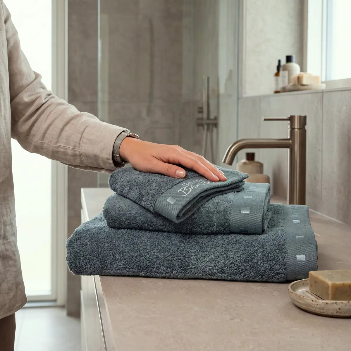 Bamboo-Cotton Towel – Velvety Soft & Quick-Drying