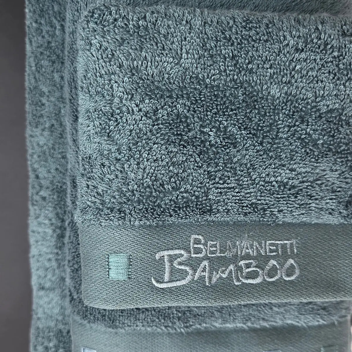 Bamboo-Cotton Towel – Velvety Soft & Quick-Drying