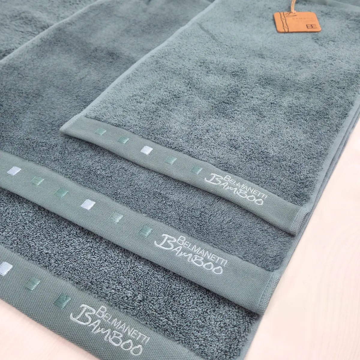 Bamboo-Cotton Towel – Velvety Soft & Quick-Drying