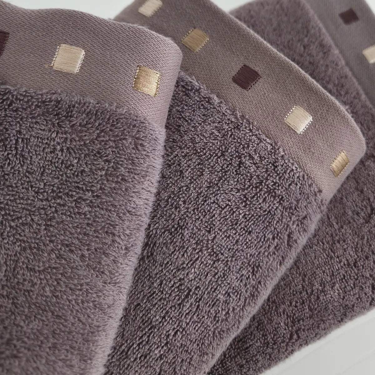 Bamboo-Cotton Towel – Velvety Soft & Quick-Drying