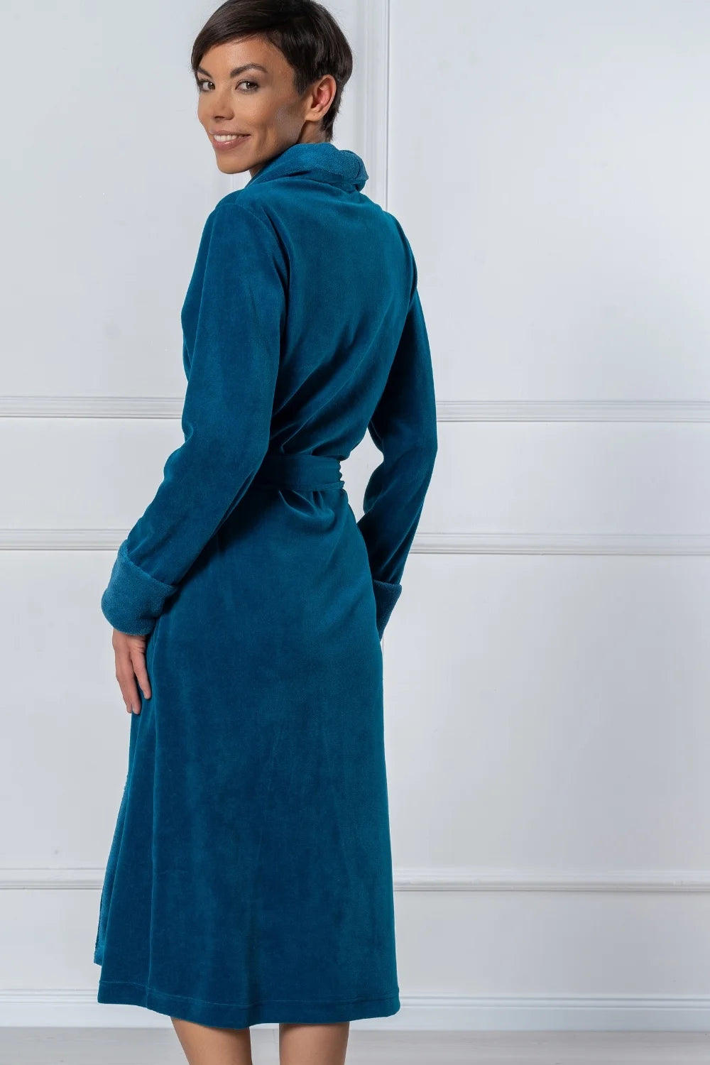 Belmanetti Luxurious Nicky Velour Long Shawl Collar in Petrol - Free delivery available