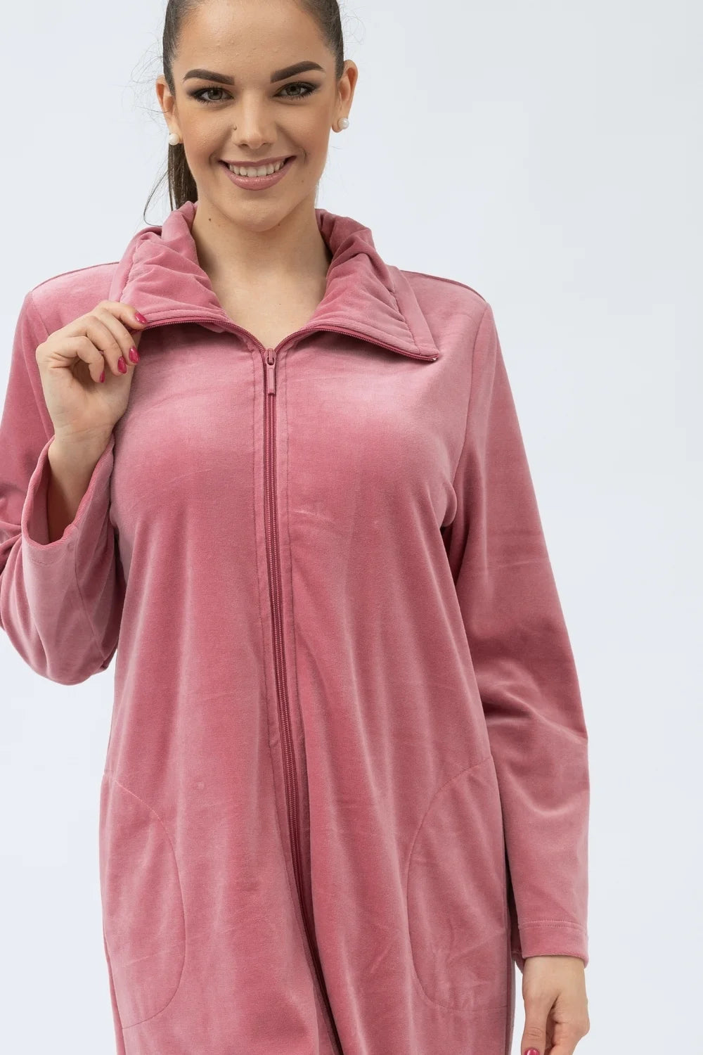 Belmanetti Classic Nicky Velour Women Zip Robe in Burgundy - European craftsmanship