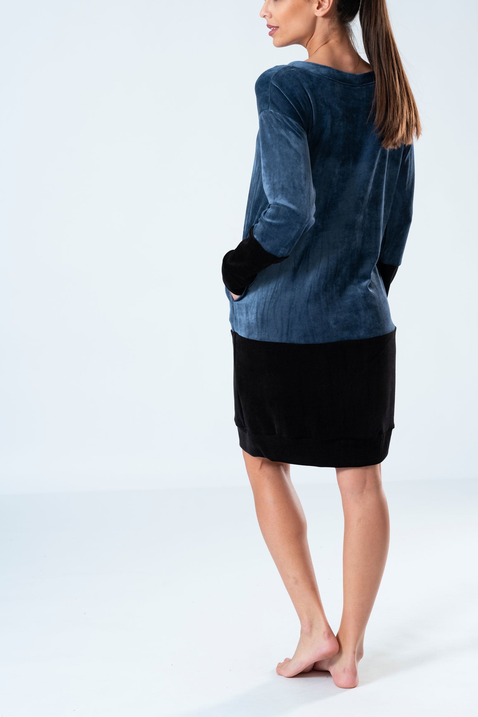 Belmanetti Stylish Color Block Modal Plush Homedress in Indigo - Free delivery available